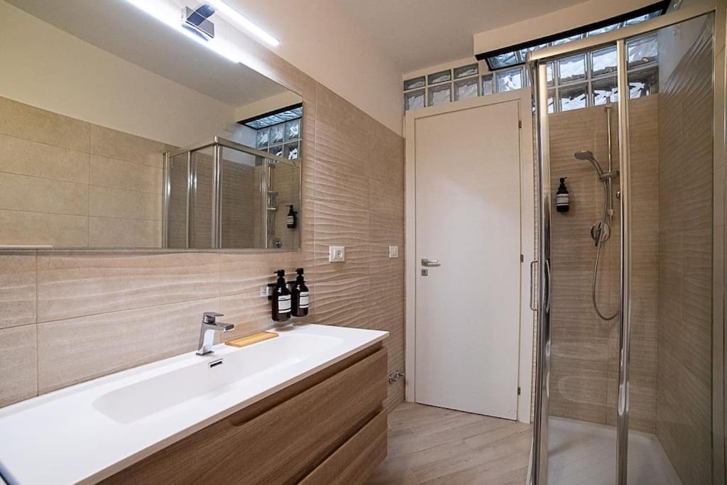 Appartamento Elegante E Moderno A 100 M Dal Duomo LʼAquila المظهر الخارجي الصورة