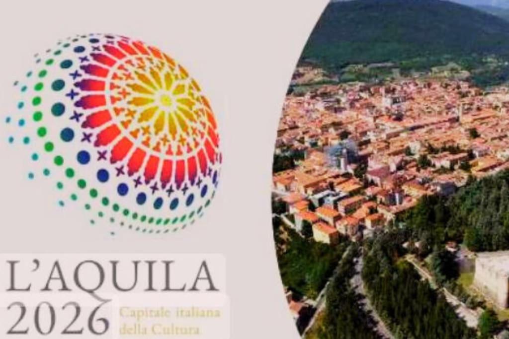 Appartamento Elegante E Moderno A 100 M Dal Duomo LʼAquila المظهر الخارجي الصورة
